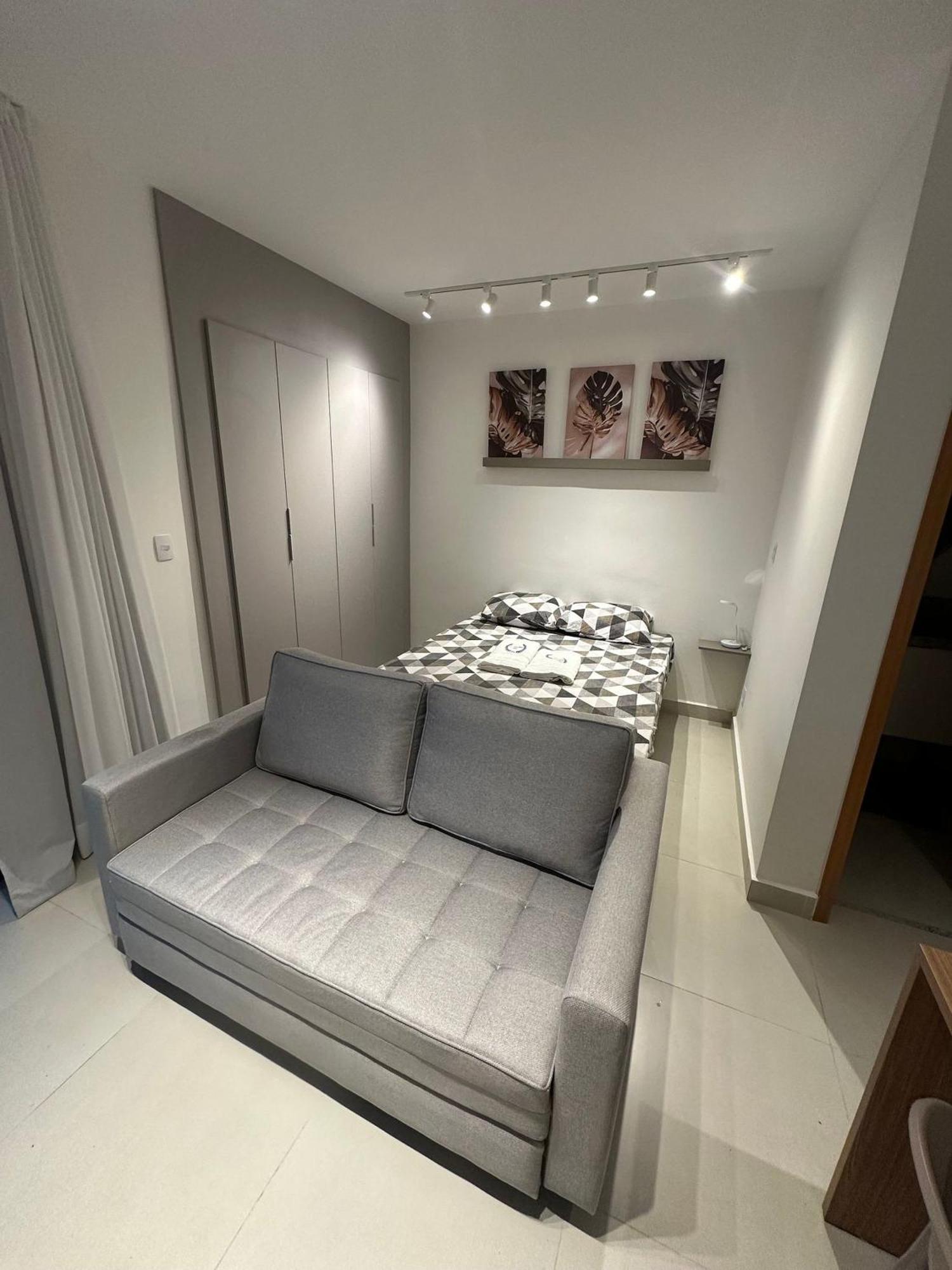 Com Ar E Varanda Bairro Sao Mateus Apartamento *